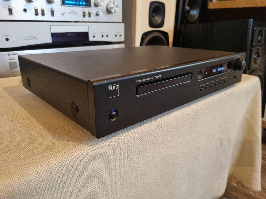 Cd Player NAD - 546 Bee. CD, USB, Mp3 etc. Perfect functional.