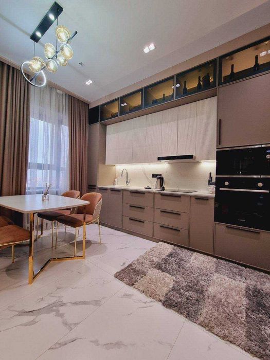 R7 Сдаётся квартира 1/11/14  на Яккасарайском ор-р Шота Руставели.