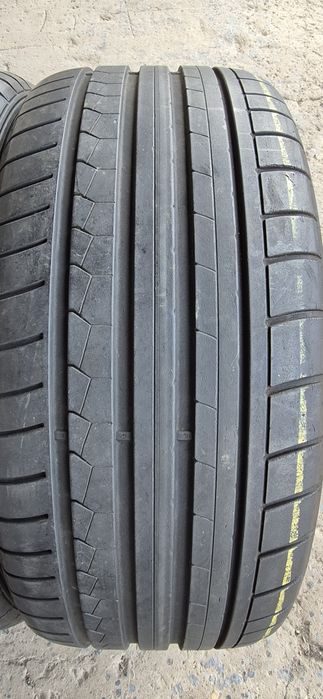 4 anvelope vara Dunlop 265/ 40/ 21.Pret/bucata
