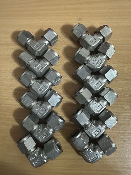 Fitinguri Swagelok și Ham-Let de 12mm