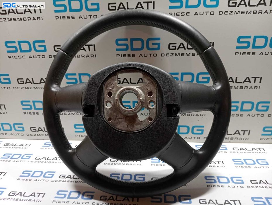 Volan Piele 4 Spite cu Comenzi FARA Airbag Audi A4 B8 2008 - 2015 Cod 8K0419091BG [M3845]