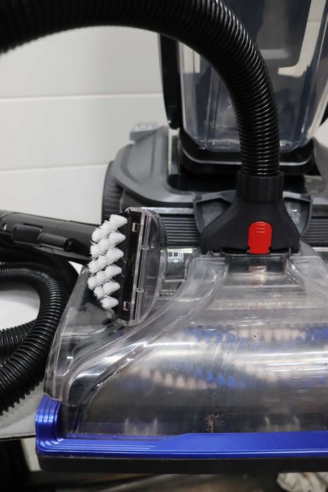 Перяща прахосмукачка с пара Bissell Revolution HydroSteam (3670N) 1300W