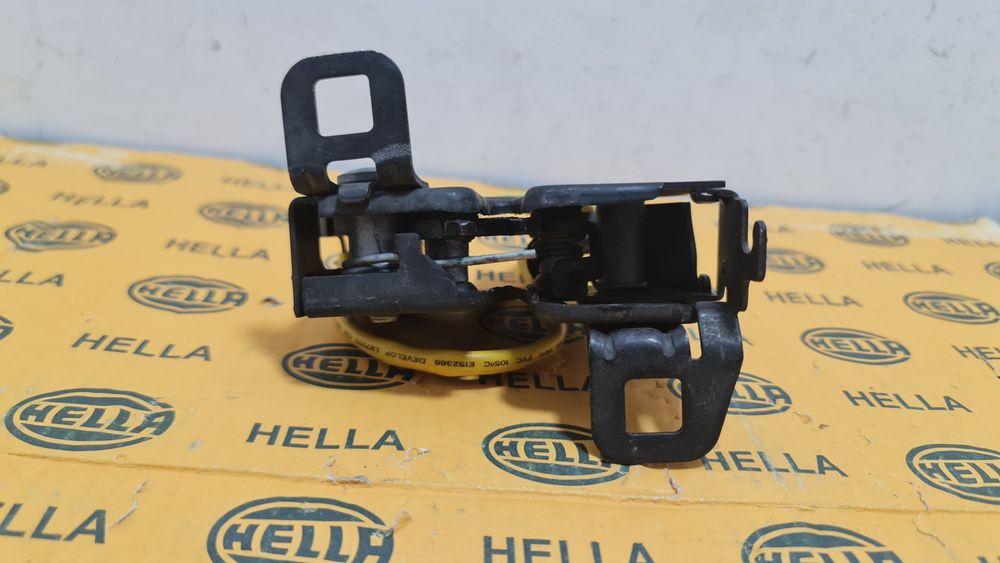 Broasca capota activa stanga Maserati Grecale 670157764