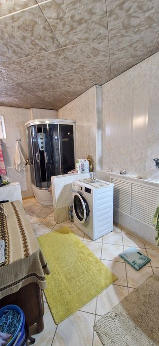 Продам коттедж в центре города