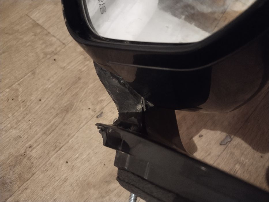 Зеркало левый боковое зеркало