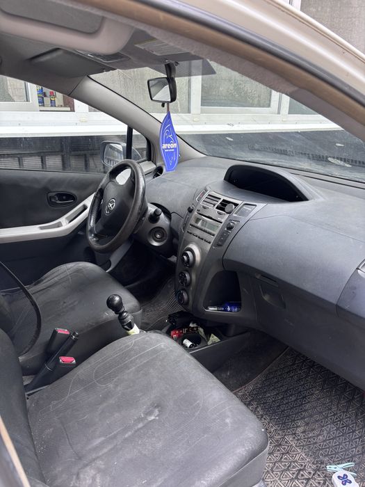 TOYOTA Yaris 2009 — imagine 4