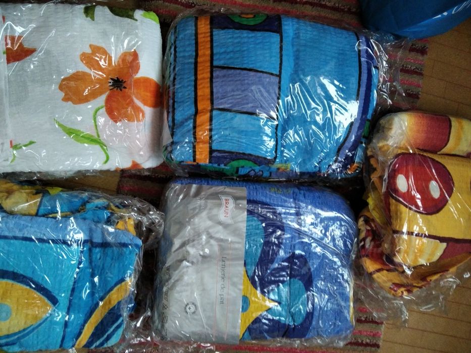 Cuvertura pat,pătură lana, lenjerie pat,plapuma confecționez,perne