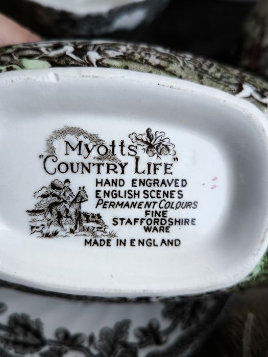 Английски сервиз за чай