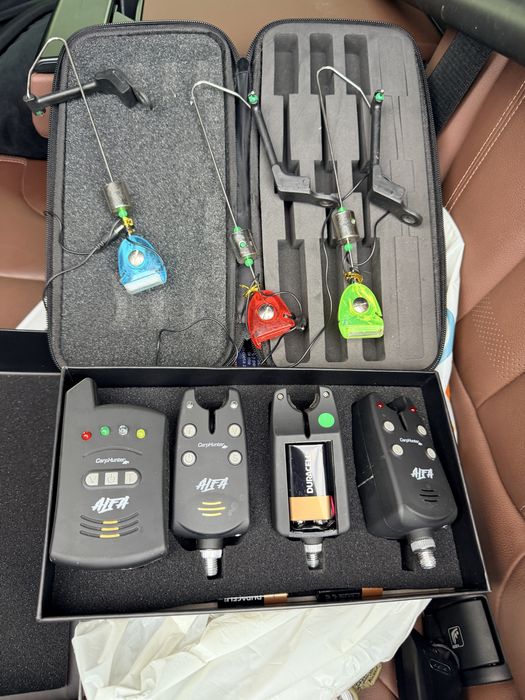 Set senzori avertizori pescuit Alfa Carp Hunter+Swinghere 3 buc. Pret 300 lei