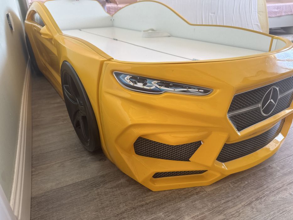 Кровать машинка Mercedes