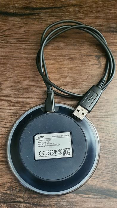 Samsung wireless charger - безжично зарядно