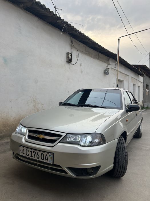 Nexia 2 2008-yil 290.000 yurgan xolati idealll gazi bor