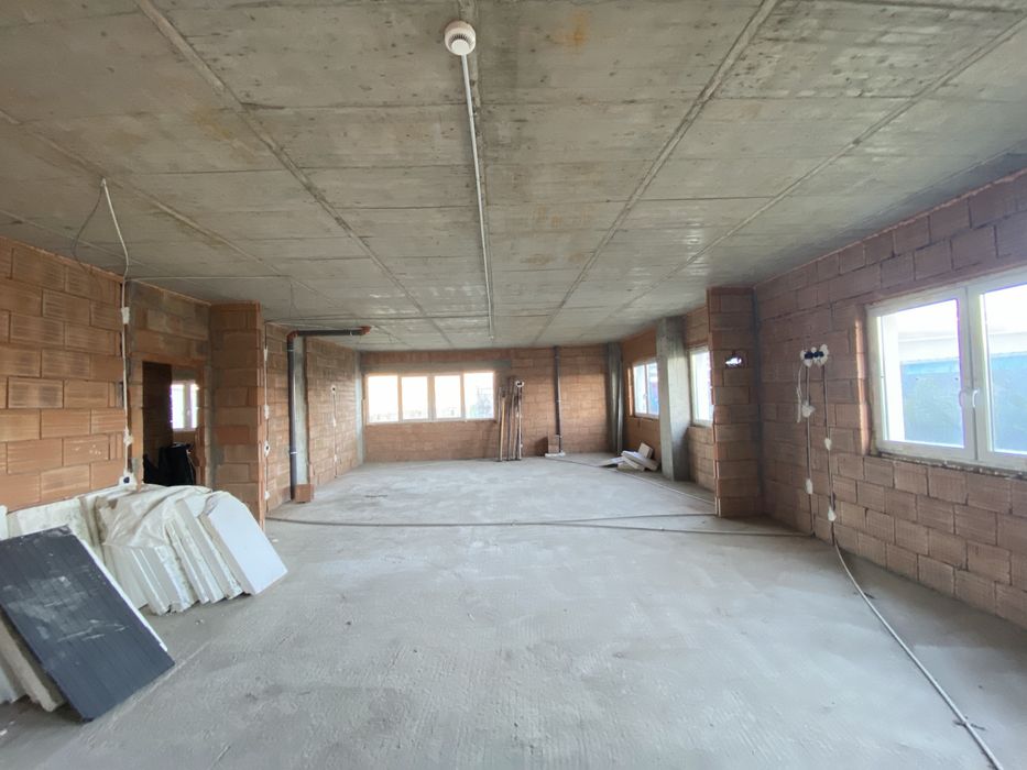 De vanzare spatiu cu destinatie gradinita sau functiuni conexe