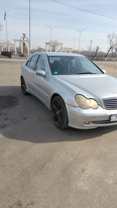 Продаю Mercedes-Benz C-Class W203