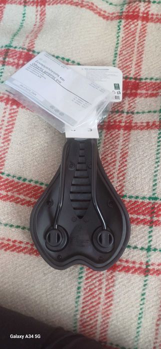 НОВА Седалка за велосипед Crivit