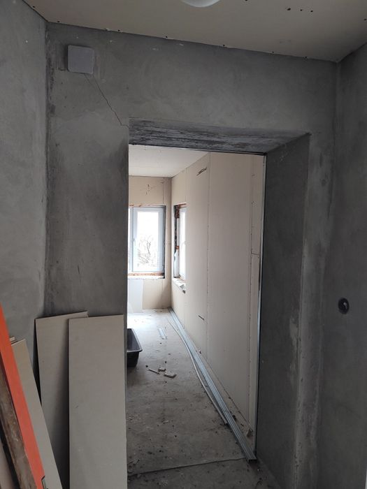 Къща с двор с.Долно Белево