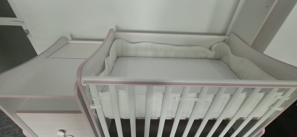 Patut Bebe Lorelli Classic Trend Plus, 167 x 72 x 105 cm, transformabil, White Pink Crossline