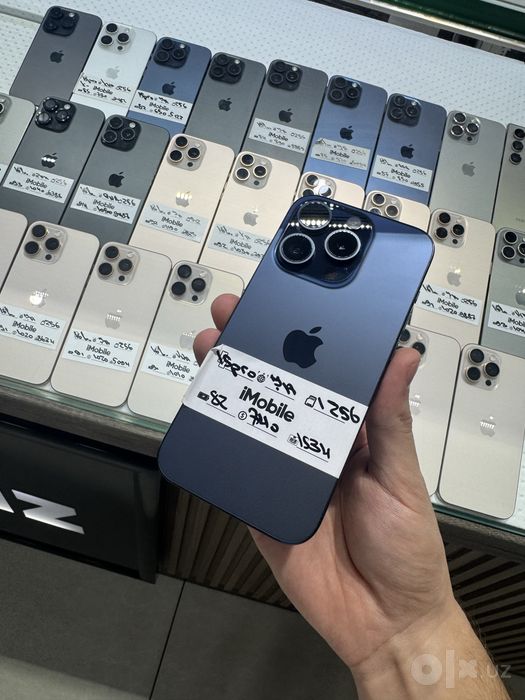 Iphone 15 pro blue