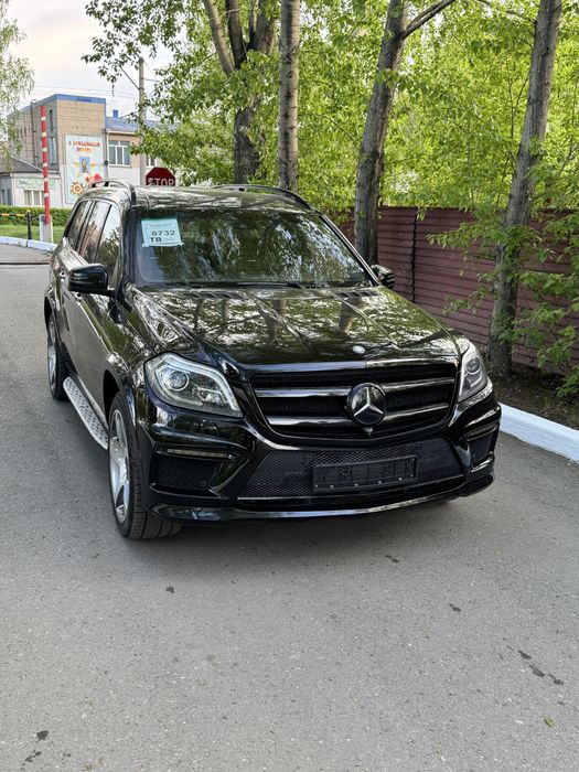 Продам Mersedes GL63