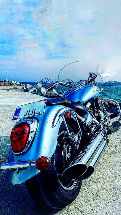 Kawasaki Vulcan 2000