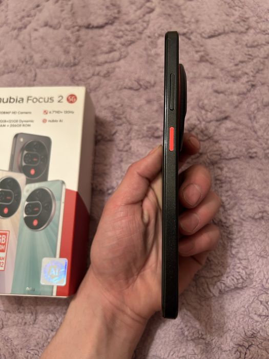 nubia Focus 2. 5G.