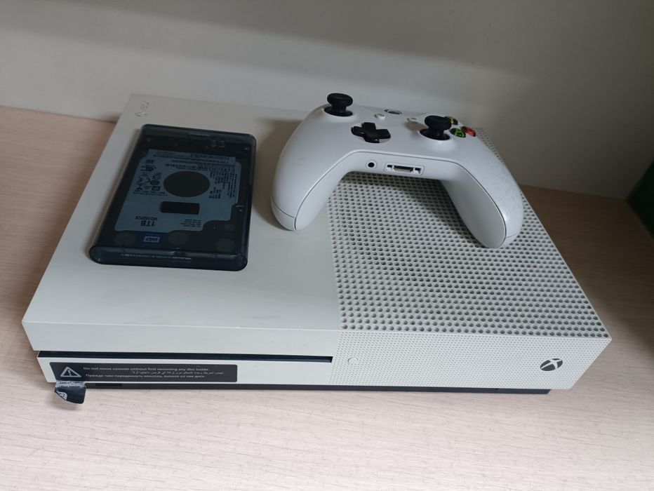 Xbox One S  "Алматы"
