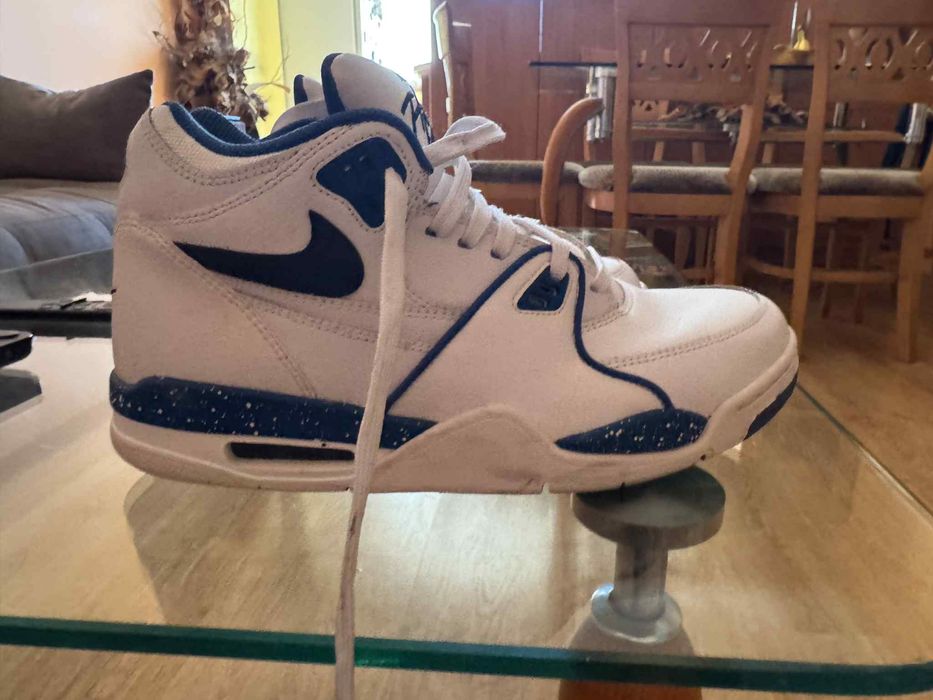 Нови оригинални Марaтонки 42 номер