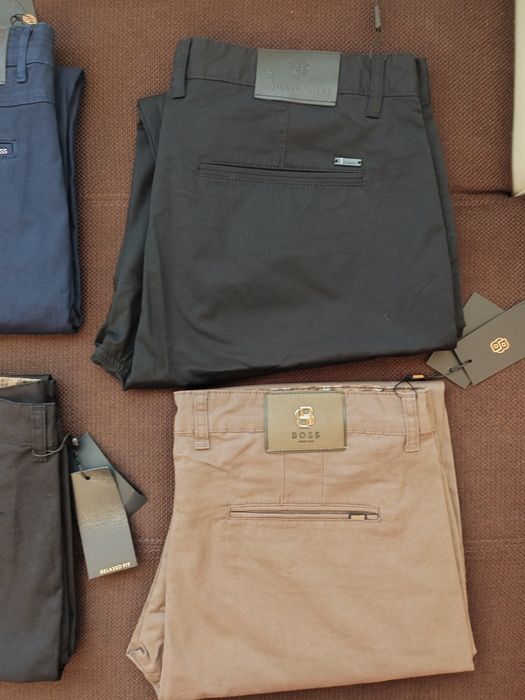 Vind pantaloni Boss original