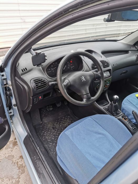 Peugeot 206 1.1 cumpărată din Italia