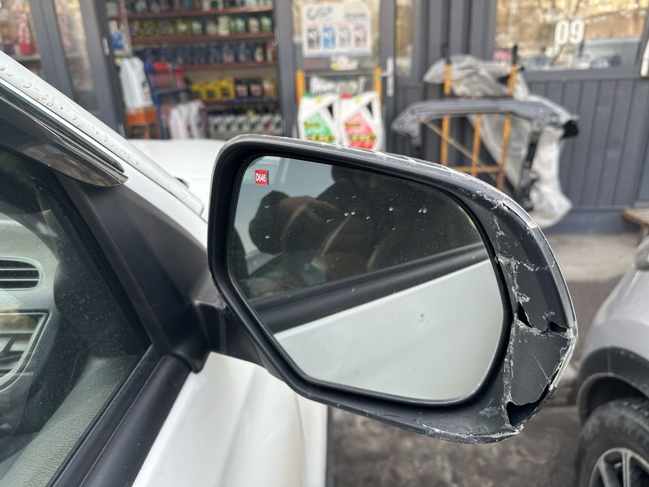 Зеркало Mitsubishi L200