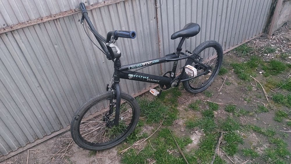 Bmx freestyle 20" inmport anglia . Casca