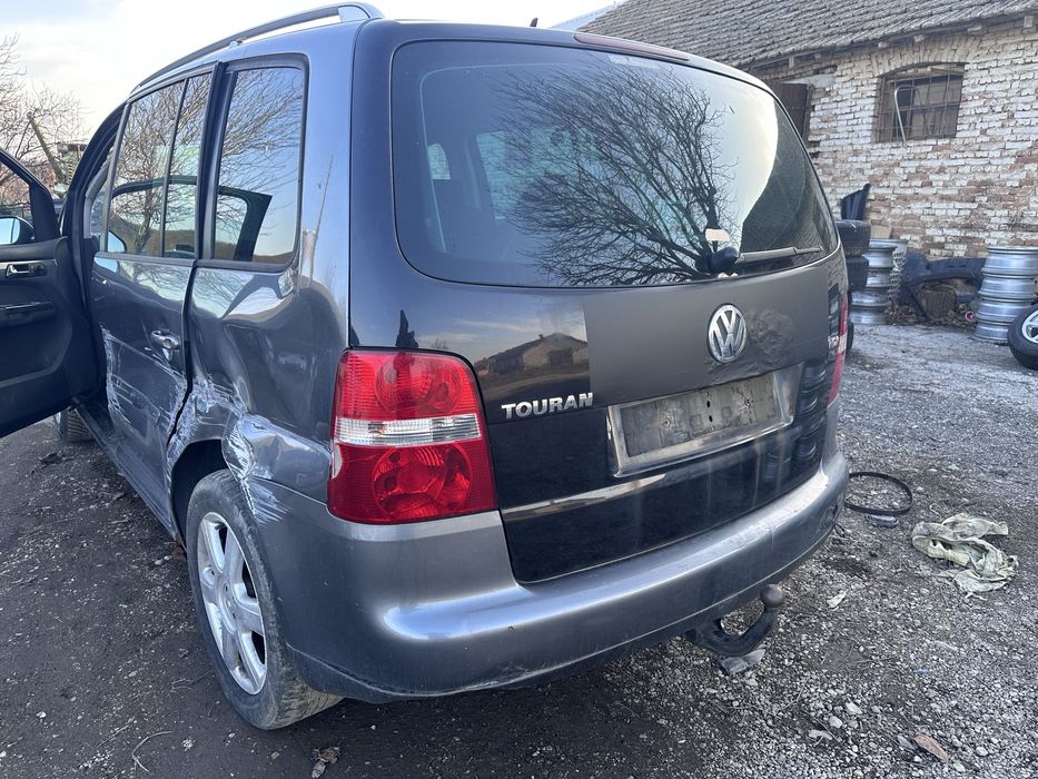 Vw touran Туаран 2.0 140 6 скорости на части