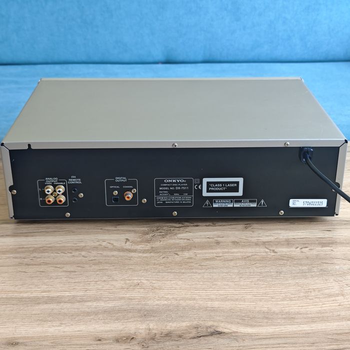 Onkyo DX-7511 (CD player)