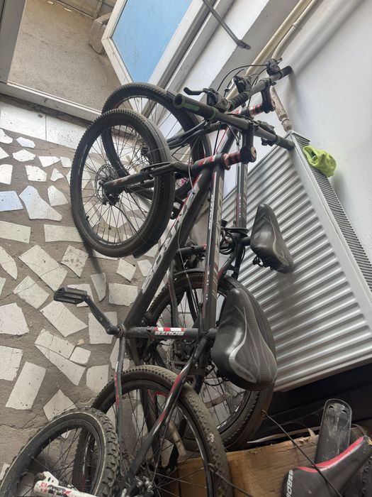 Продается велосипед 20000 за две штуки