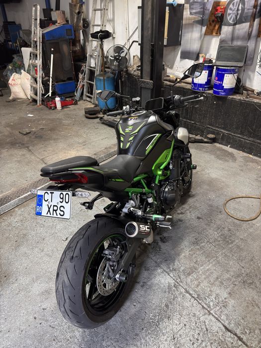 Kawasaki Z900 2025