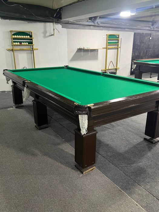 Мраморный бильярдный стол