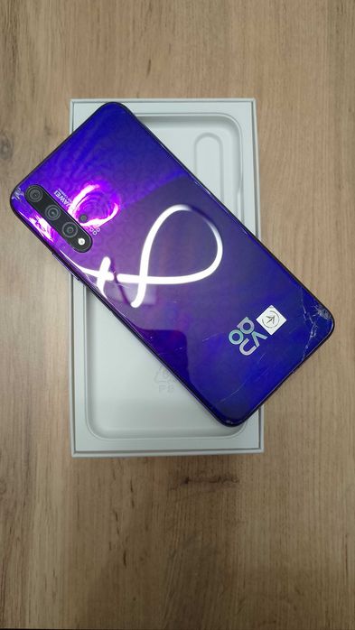 Huawei Nova 5T, с оригиналната кутия /лилав/