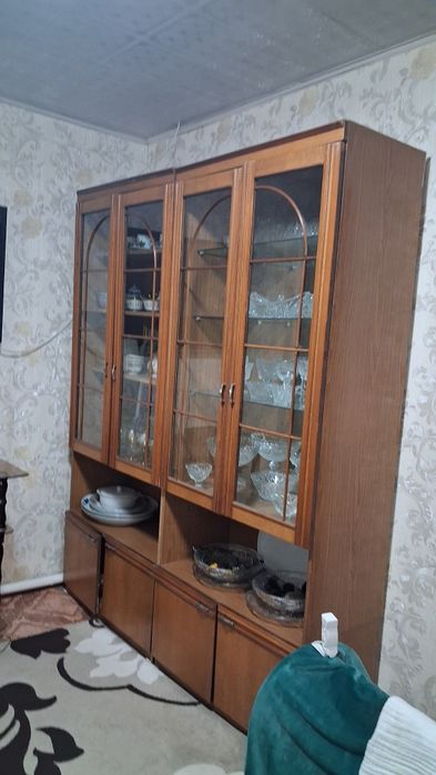 Сервант для посуды