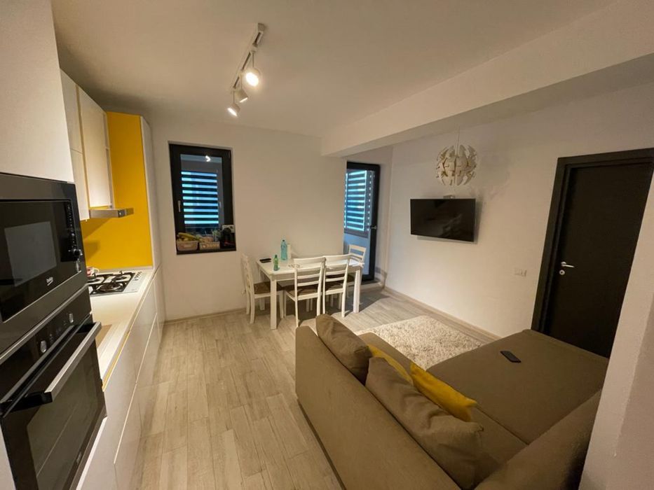 Inchiriez apartament 3 camere Otopeni