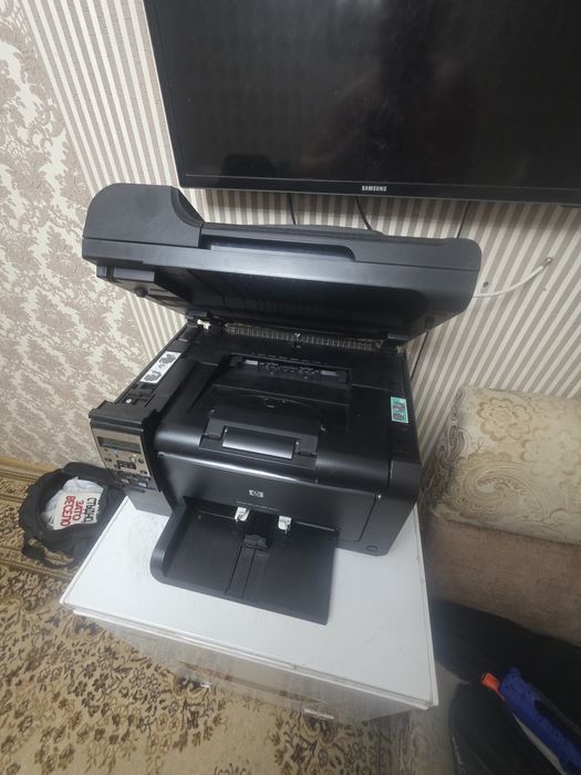 Лазерный принтер мфу