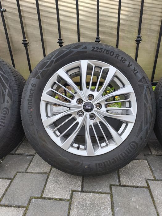 Roți originale Ford Kuga R18