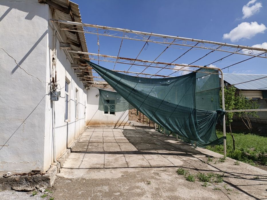 Miraj 1 dala hovli sotiladi tez va arzon