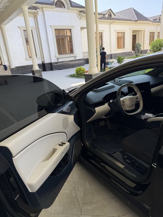 Zeekr 007 Full. 1 tali mator 800 km zapas xod. 100kw