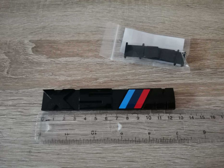 Предна решетка черна емблема BMW X5M