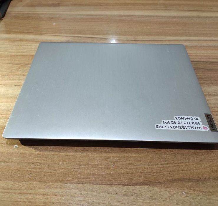 Lenovo ideapad 2022