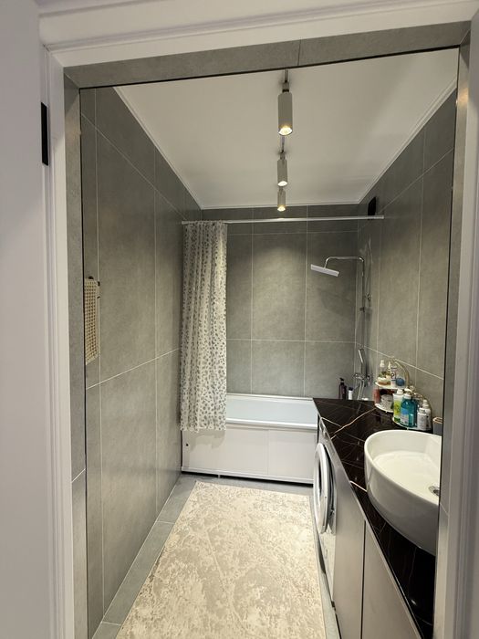 Продается 3 комнатная квартира