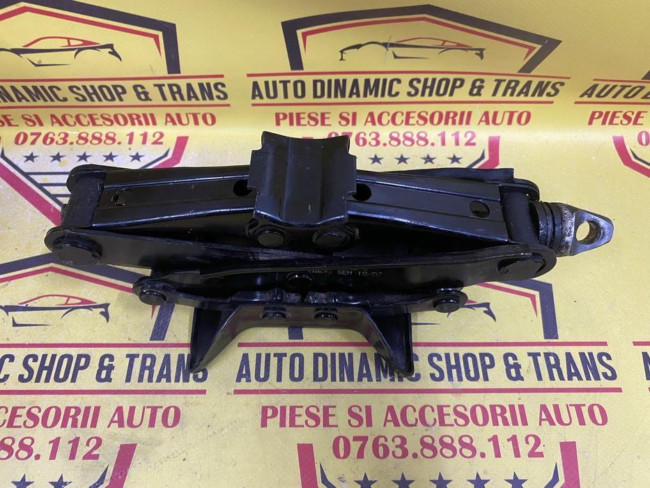 Cric auto OE Renault Clio 2 1998-2004