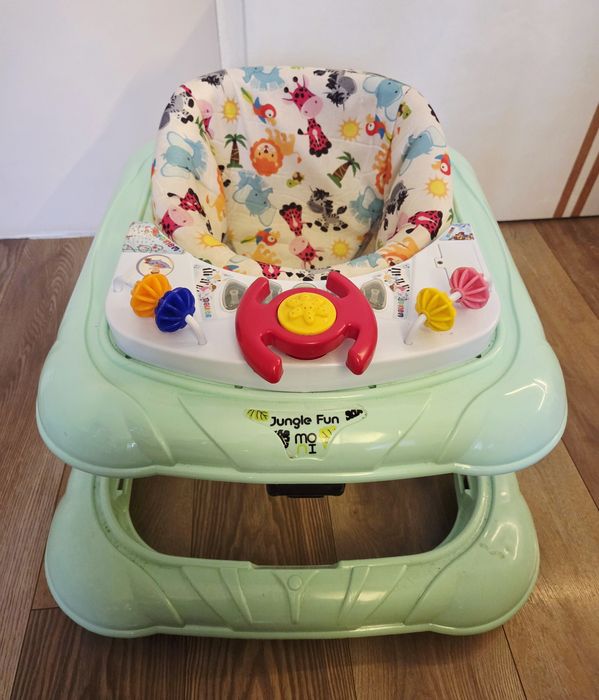 Проходилка за бебе тип паяк