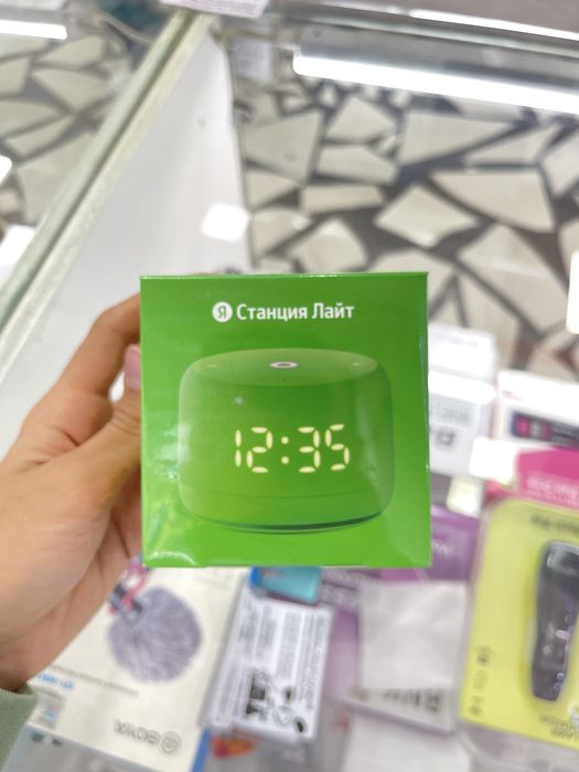 Яндекс станция лайт 2 го поколения с часами