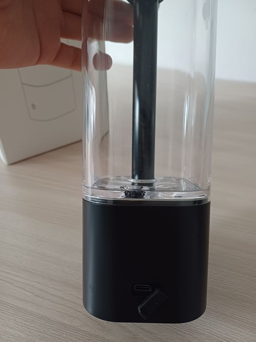 Диспенсер для жидкого мыла